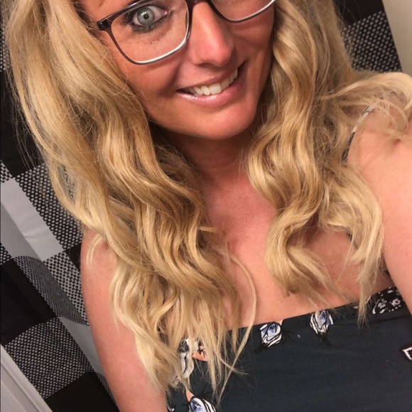 Meet your Posher, Brooke - Picture 14 of 16